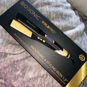 BRAND NEW Bio Ionic straightener